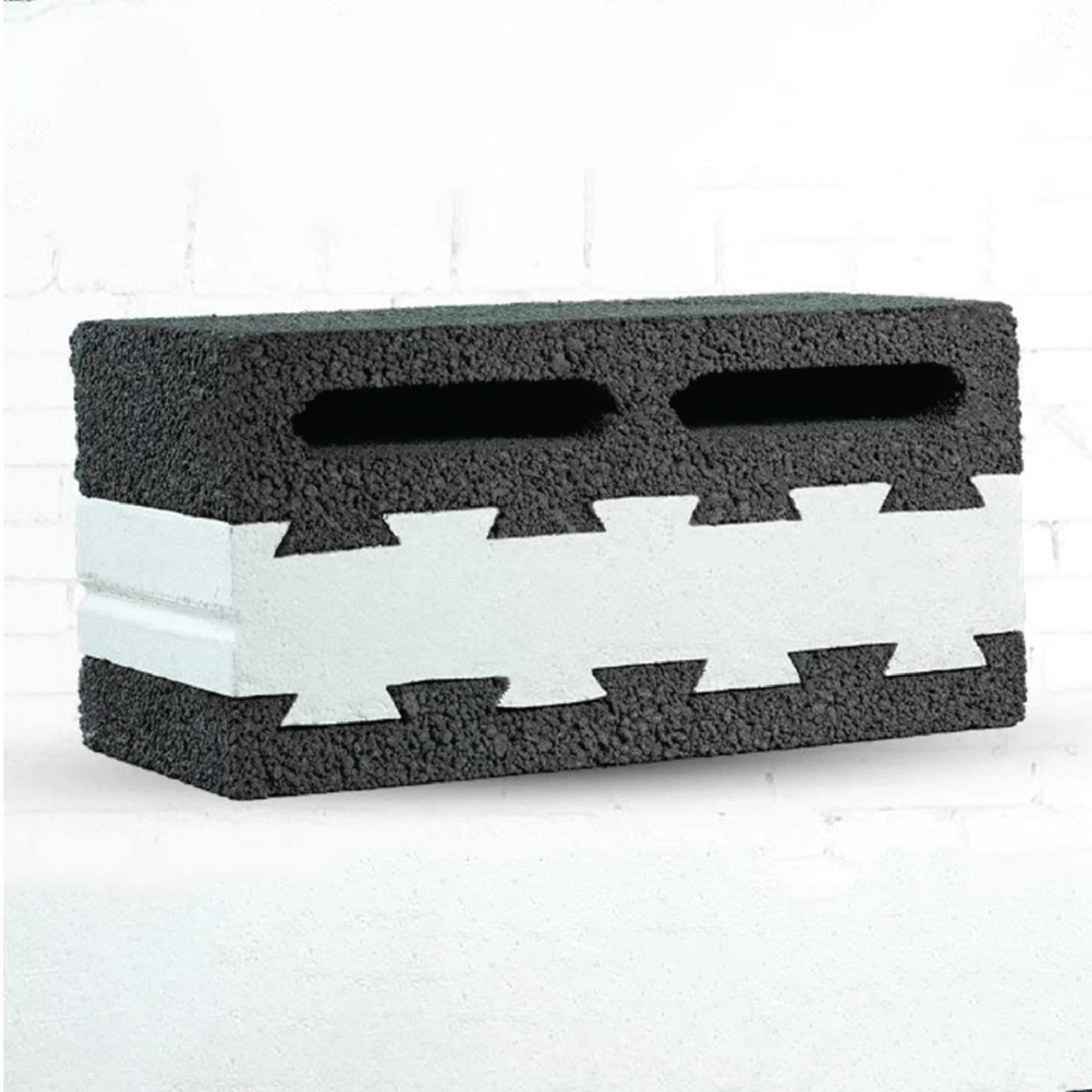 White Sandwich Thermal Volcanic Block 202040